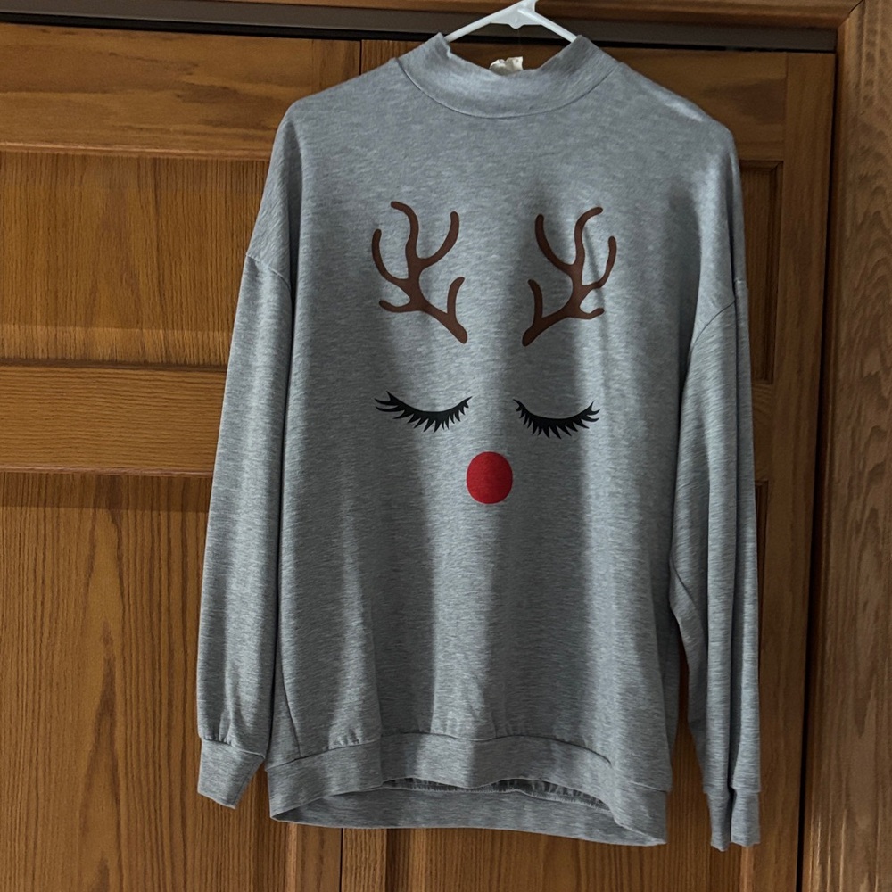 Gray Reindeer Face Sweatshirt